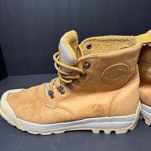 Palladium Pampatech Waterproof Men's 8.5 Woman 10